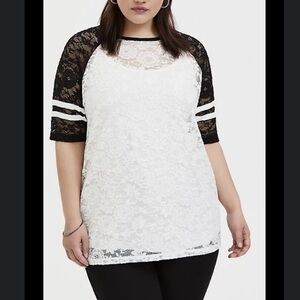 Express Women's Black & White Raglan Rose Lace Stretch Tee Top Size 00